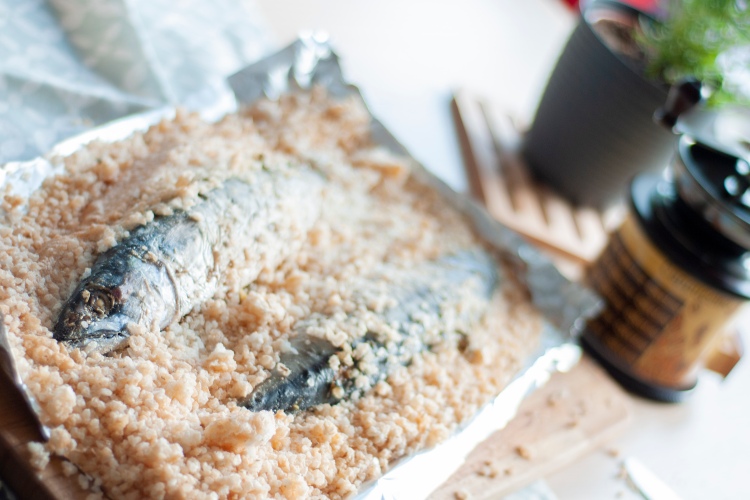 Makrela pieczona w soli